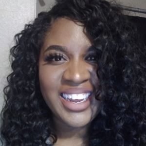 Meet your Posher, Demetra